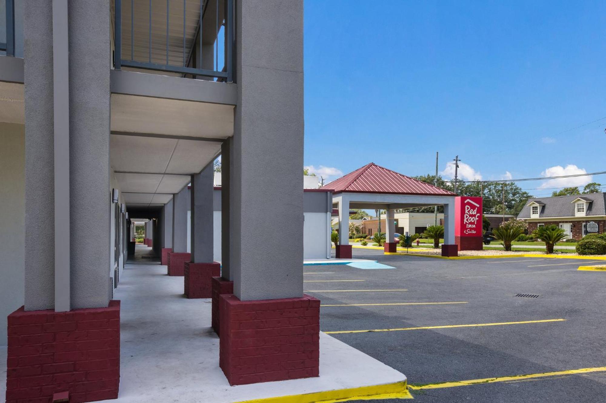 Red Roof Inn & Suites Statesboro - University Zewnętrze zdjęcie